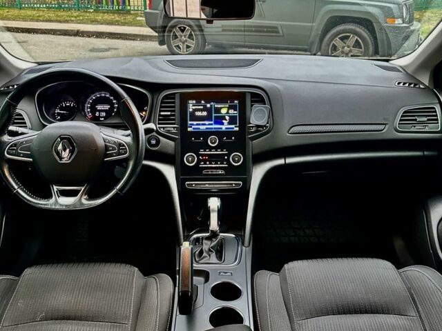 Бежевый Рено Меган, объемом двигателя 1.5 л и пробегом 144 тыс. км за 12500 $, фото 9 на Automoto.ua