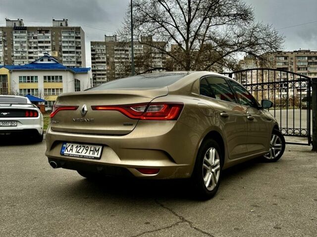 Бежевый Рено Меган, объемом двигателя 1.5 л и пробегом 144 тыс. км за 12500 $, фото 7 на Automoto.ua