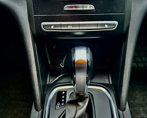 Бежевый Рено Меган, объемом двигателя 1.46 л и пробегом 144 тыс. км за 12500 $, фото 16 на Automoto.ua