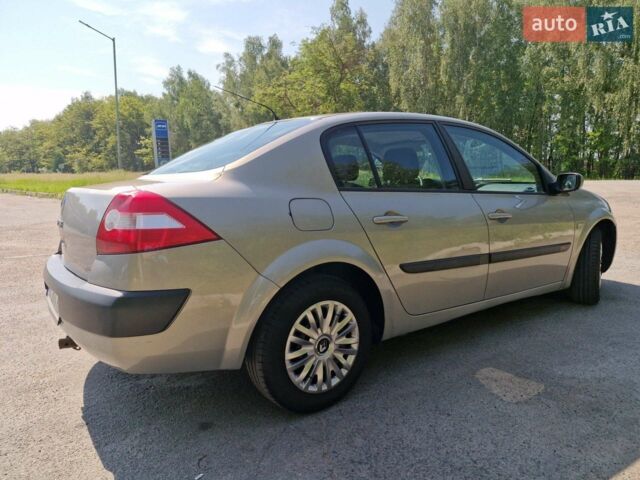 Бежевий Рено Меган, об'ємом двигуна 1.4 л та пробігом 245 тис. км за 3900 $, фото 11 на Automoto.ua
