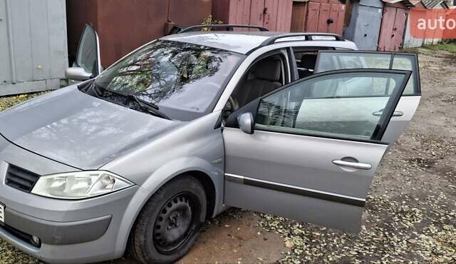 Бежевый Рено Меган, объемом двигателя 1.6 л и пробегом 202 тыс. км за 4400 $, фото 5 на Automoto.ua