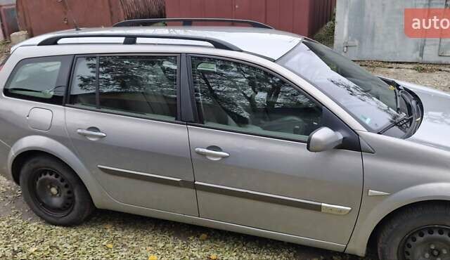 Бежевый Рено Меган, объемом двигателя 1.6 л и пробегом 202 тыс. км за 4400 $, фото 2 на Automoto.ua