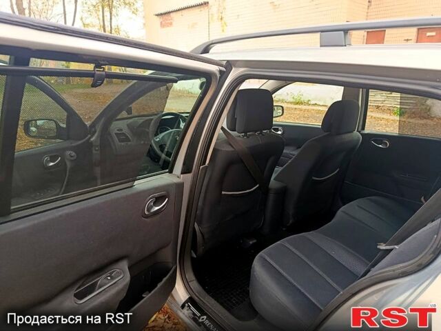 Бежевий Рено Меган, об'ємом двигуна 1.6 л та пробігом 230 тис. км за 4700 $, фото 6 на Automoto.ua