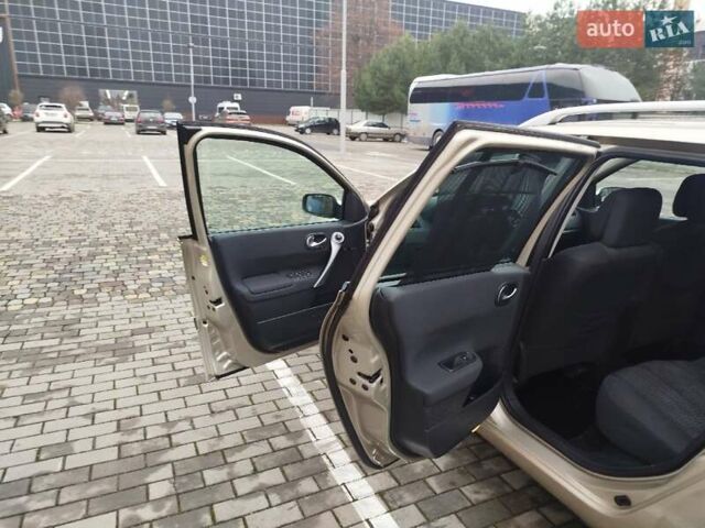 Бежевий Рено Меган, об'ємом двигуна 1.6 л та пробігом 246 тис. км за 4500 $, фото 11 на Automoto.ua