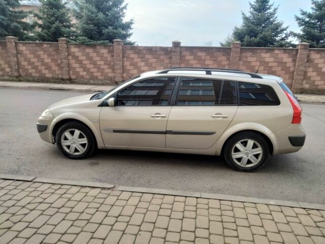 Бежевый Рено Меган, объемом двигателя 1.6 л и пробегом 249 тыс. км за 3800 $, фото 4 на Automoto.ua