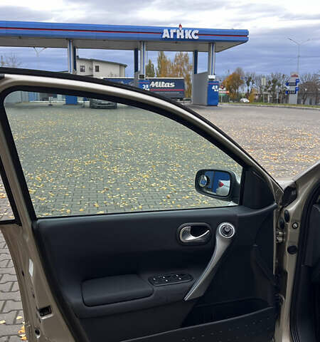 Рено Меган 2006 в Хороле на Automoto.ua Бежевый Рено Меган, объемом двигателя 1.6 л и пробегом 240 тыс. км за 5299 $, фото 23 на Automoto.ua