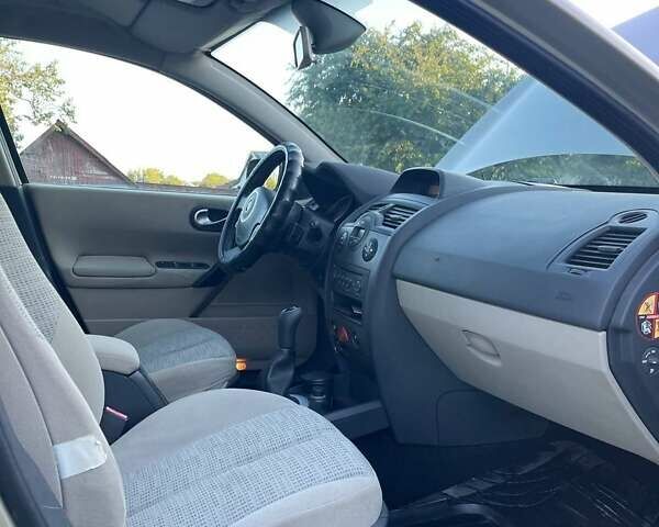 Бежевый Рено Меган, объемом двигателя 1.6 л и пробегом 250 тыс. км за 4700 $, фото 18 на Automoto.ua