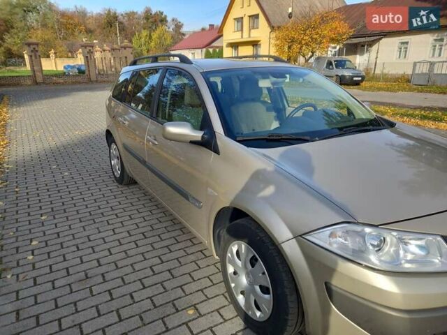 Бежевий Рено Меган, об'ємом двигуна 1.6 л та пробігом 190 тис. км за 5300 $, фото 10 на Automoto.ua