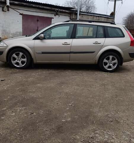 Бежевый Рено Меган, объемом двигателя 1.99 л и пробегом 404 тыс. км за 6000 $, фото 5 на Automoto.ua