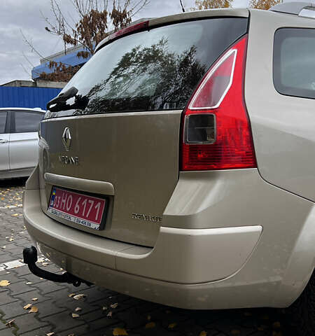 Рено Меган 2006 в Хороле на Automoto.ua Бежевый Рено Меган, объемом двигателя 1.6 л и пробегом 240 тыс. км за 5299 $, фото 14 на Automoto.ua