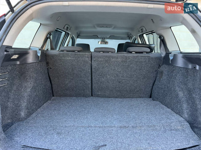 Бежевый Рено Меган, объемом двигателя 1.6 л и пробегом 225 тыс. км за 5400 $, фото 44 на Automoto.ua