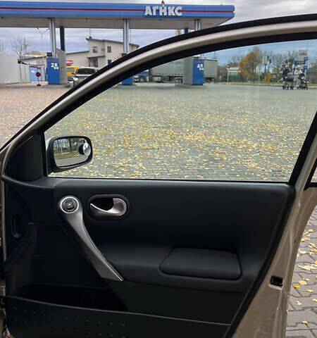 Рено Меган 2006 в Хороле на Automoto.ua Бежевый Рено Меган, объемом двигателя 1.6 л и пробегом 240 тыс. км за 5299 $, фото 38 на Automoto.ua