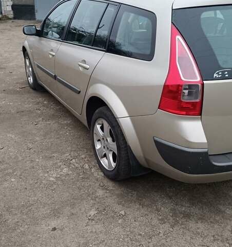 Бежевый Рено Меган, объемом двигателя 1.99 л и пробегом 404 тыс. км за 6000 $, фото 3 на Automoto.ua