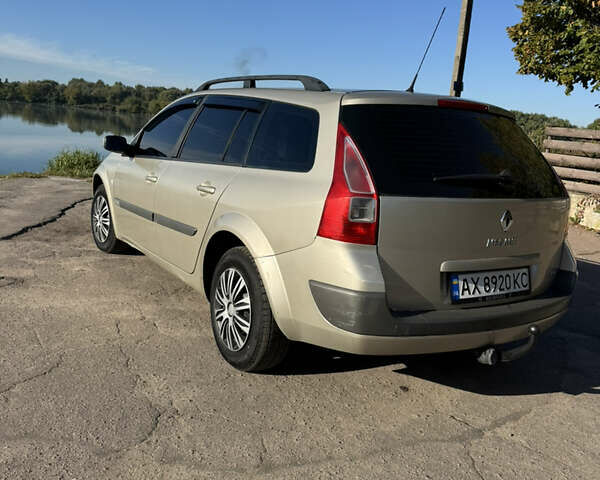 Бежевый Рено Меган, объемом двигателя 1.6 л и пробегом 305 тыс. км за 4800 $, фото 44 на Automoto.ua