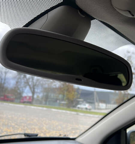 Рено Меган 2006 в Хороле на Automoto.ua Бежевый Рено Меган, объемом двигателя 1.6 л и пробегом 240 тыс. км за 5299 $, фото 31 на Automoto.ua