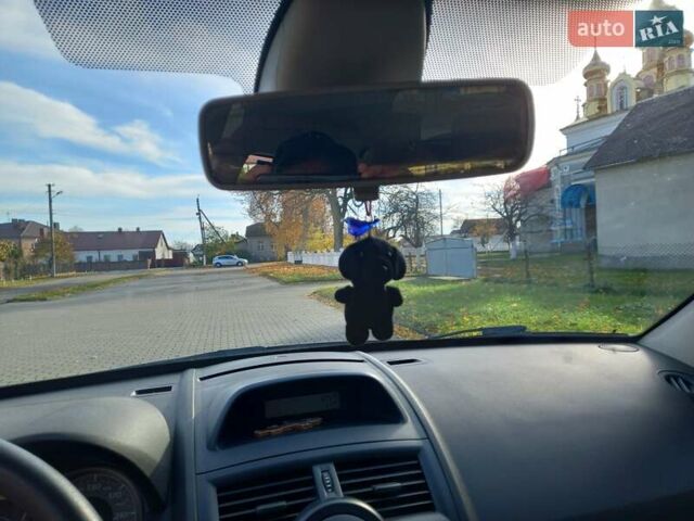 Бежевий Рено Меган, об'ємом двигуна 1.6 л та пробігом 190 тис. км за 5300 $, фото 6 на Automoto.ua