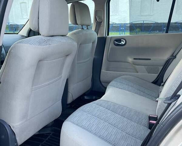 Бежевый Рено Меган, объемом двигателя 1.6 л и пробегом 250 тыс. км за 4700 $, фото 16 на Automoto.ua