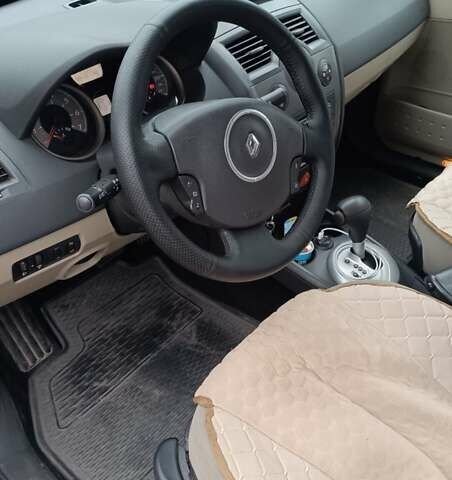 Бежевый Рено Меган, объемом двигателя 1.99 л и пробегом 404 тыс. км за 6000 $, фото 15 на Automoto.ua