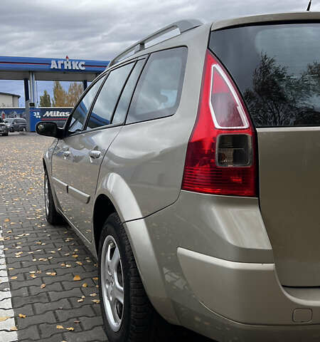 Рено Меган 2006 в Хороле на Automoto.ua Бежевый Рено Меган, объемом двигателя 1.6 л и пробегом 240 тыс. км за 5299 $, фото 12 на Automoto.ua