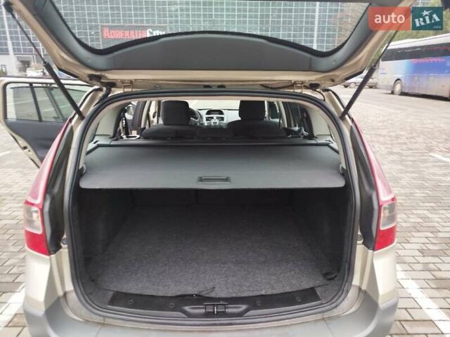 Бежевий Рено Меган, об'ємом двигуна 1.6 л та пробігом 246 тис. км за 4500 $, фото 15 на Automoto.ua