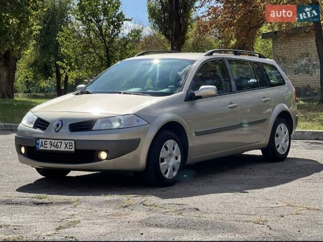 Бежевый Рено Меган, объемом двигателя 1.6 л и пробегом 203 тыс. км за 5500 $, фото 1 на Automoto.ua