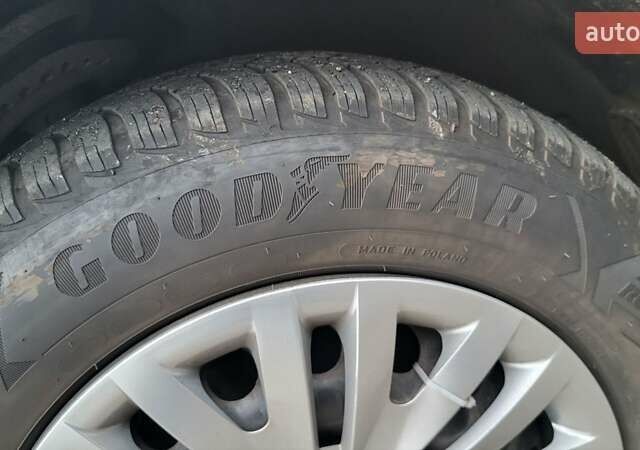 Бежевий Рено Меган, об'ємом двигуна 1.6 л та пробігом 260 тис. км за 5600 $, фото 15 на Automoto.ua