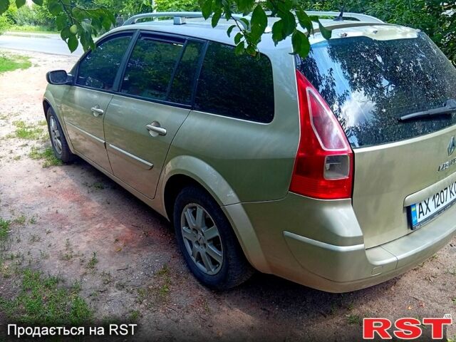 Бежевый Рено Меган, объемом двигателя 1.6 л и пробегом 300 тыс. км за 4300 $, фото 3 на Automoto.ua