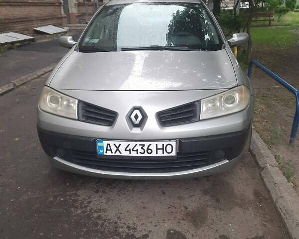 Бежевий Рено Меган, об'ємом двигуна 1.4 л та пробігом 240 тис. км за 5500 $, фото 9 на Automoto.ua