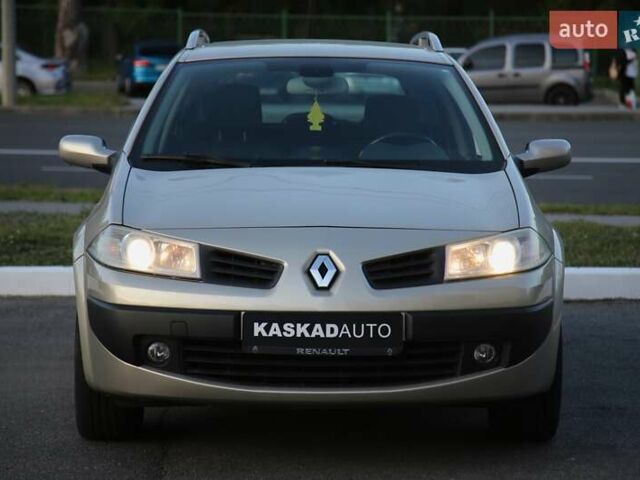 Бежевий Рено Меган, об'ємом двигуна 2 л та пробігом 245 тис. км за 6100 $, фото 1 на Automoto.ua