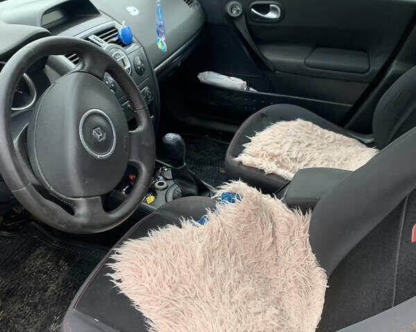 Бежевий Рено Меган, об'ємом двигуна 1.46 л та пробігом 201 тис. км за 4500 $, фото 12 на Automoto.ua