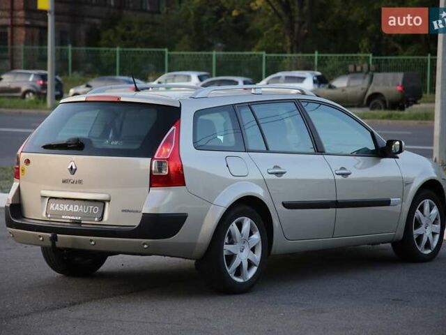 Бежевий Рено Меган, об'ємом двигуна 2 л та пробігом 245 тис. км за 6100 $, фото 3 на Automoto.ua