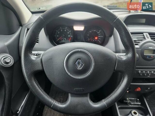 Бежевий Рено Меган, об'ємом двигуна 1.6 л та пробігом 220 тис. км за 5300 $, фото 21 на Automoto.ua