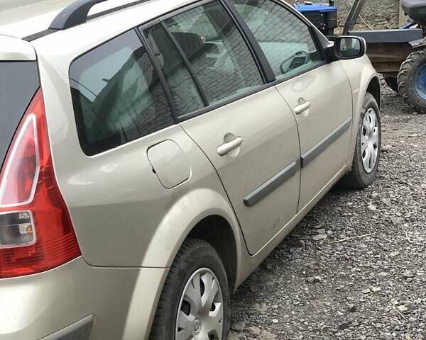 Бежевый Рено Меган, объемом двигателя 1.9 л и пробегом 340 тыс. км за 4900 $, фото 1 на Automoto.ua