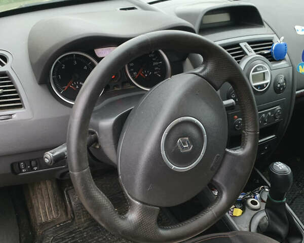 Бежевий Рено Меган, об'ємом двигуна 1.46 л та пробігом 201 тис. км за 4500 $, фото 13 на Automoto.ua