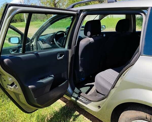 Бежевий Рено Меган, об'ємом двигуна 1.6 л та пробігом 227 тис. км за 4700 $, фото 12 на Automoto.ua