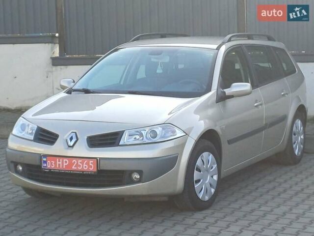 Бежевый Рено Меган, объемом двигателя 1.6 л и пробегом 195 тыс. км за 4800 $, фото 1 на Automoto.ua