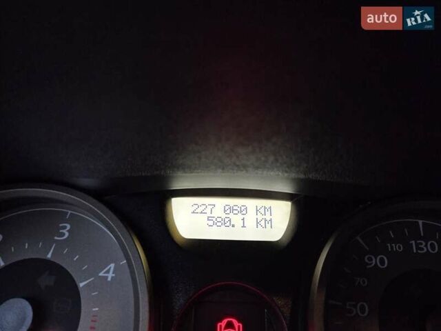 Бежевий Рено Меган, об'ємом двигуна 1.5 л та пробігом 227 тис. км за 5000 $, фото 24 на Automoto.ua