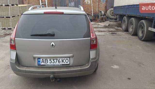 Бежевый Рено Меган, объемом двигателя 1.6 л и пробегом 174 тыс. км за 5900 $, фото 5 на Automoto.ua