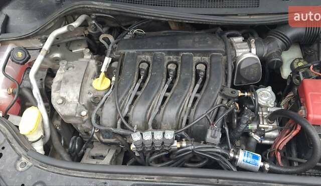 Бежевый Рено Меган, объемом двигателя 1.6 л и пробегом 174 тыс. км за 5900 $, фото 21 на Automoto.ua