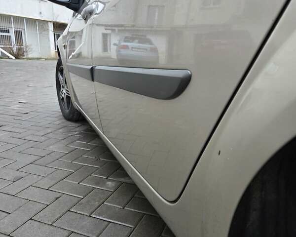 Бежевий Рено Меган, об'ємом двигуна 1.5 л та пробігом 227 тис. км за 5000 $, фото 7 на Automoto.ua