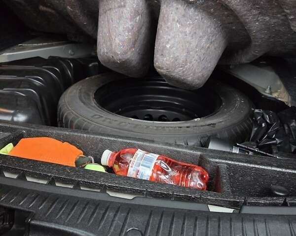 Бежевий Рено Меган, об'ємом двигуна 1.5 л та пробігом 227 тис. км за 5000 $, фото 22 на Automoto.ua