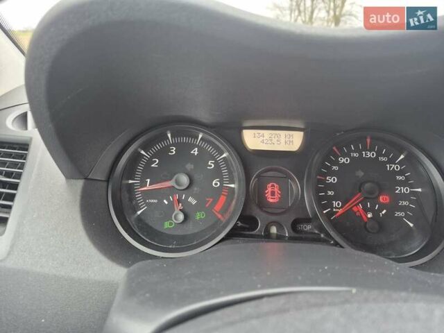 Бежевый Рено Меган, объемом двигателя 1.6 л и пробегом 135 тыс. км за 5450 $, фото 7 на Automoto.ua