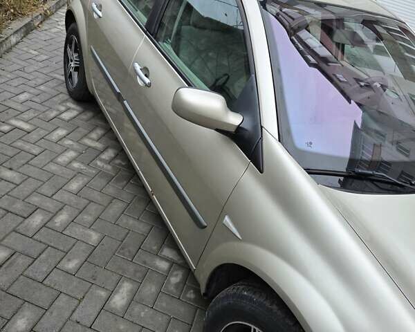 Бежевий Рено Меган, об'ємом двигуна 1.5 л та пробігом 227 тис. км за 5000 $, фото 4 на Automoto.ua
