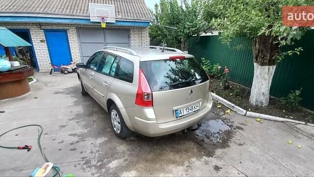 Бежевый Рено Меган, объемом двигателя 1.6 л и пробегом 236 тыс. км за 5500 $, фото 4 на Automoto.ua