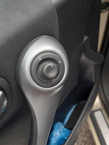 Бежевый Рено Меган, объемом двигателя 1.6 л и пробегом 370 тыс. км за 4000 $, фото 22 на Automoto.ua