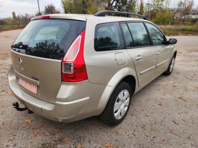 Бежевий Рено Меган, об'ємом двигуна 1.6 л та пробігом 220 тис. км за 5300 $, фото 6 на Automoto.ua