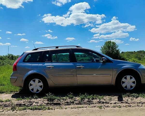 Бежевий Рено Меган, об'ємом двигуна 1.6 л та пробігом 227 тис. км за 4700 $, фото 4 на Automoto.ua