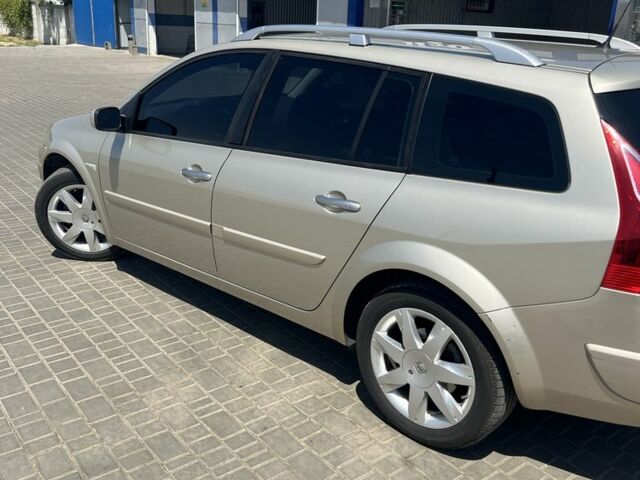 Бежевый Рено Меган, объемом двигателя 2 л и пробегом 213 тыс. км за 5000 $, фото 6 на Automoto.ua