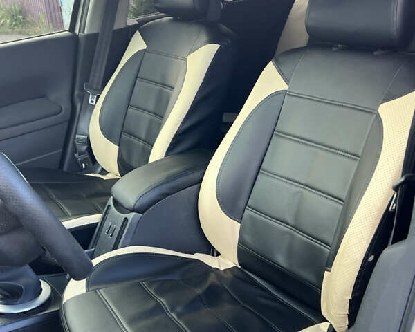 Бежевый Рено Меган, объемом двигателя 1.6 л и пробегом 259 тыс. км за 5400 $, фото 9 на Automoto.ua