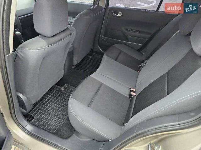 Бежевый Рено Меган, объемом двигателя 1.6 л и пробегом 183 тыс. км за 5950 $, фото 7 на Automoto.ua